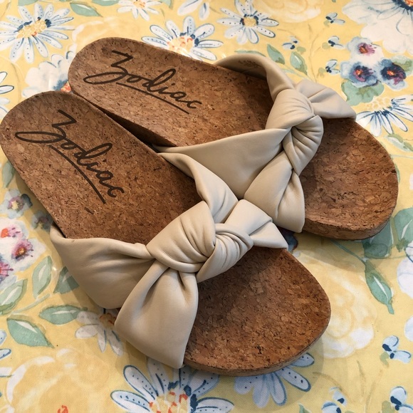 Zodiac Shoes - Zodiac Womens Mae Beige Slip On Knotted Strappy Slide Sandals Shoes 9